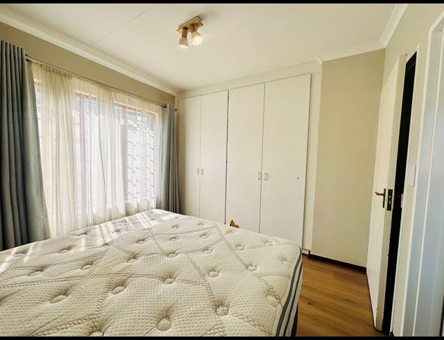 3 BEDROOM CLUSTER TO LET IN CRAIGAVON